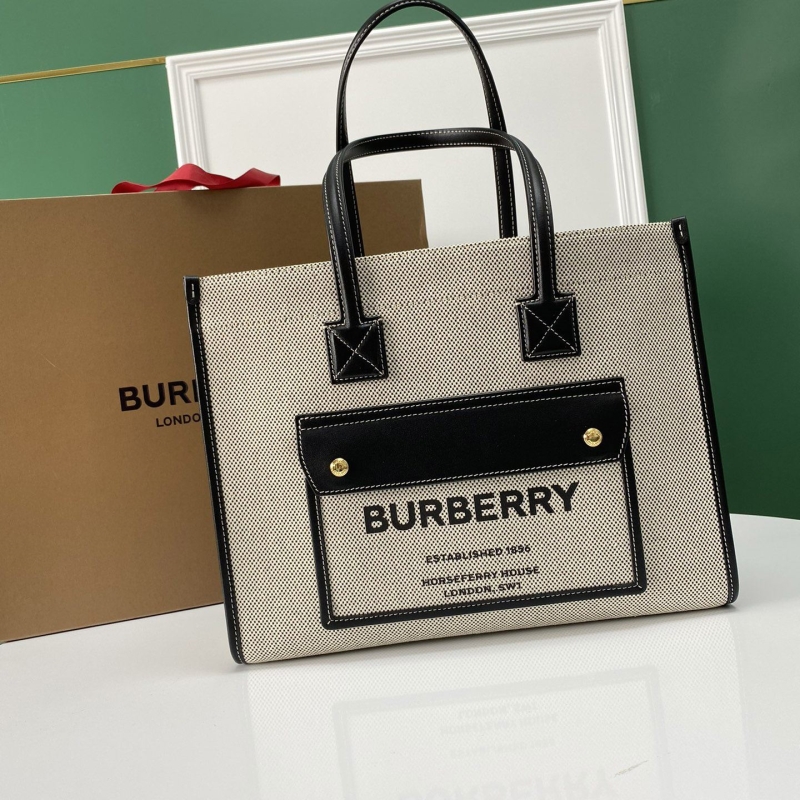 B**rry shopping bags